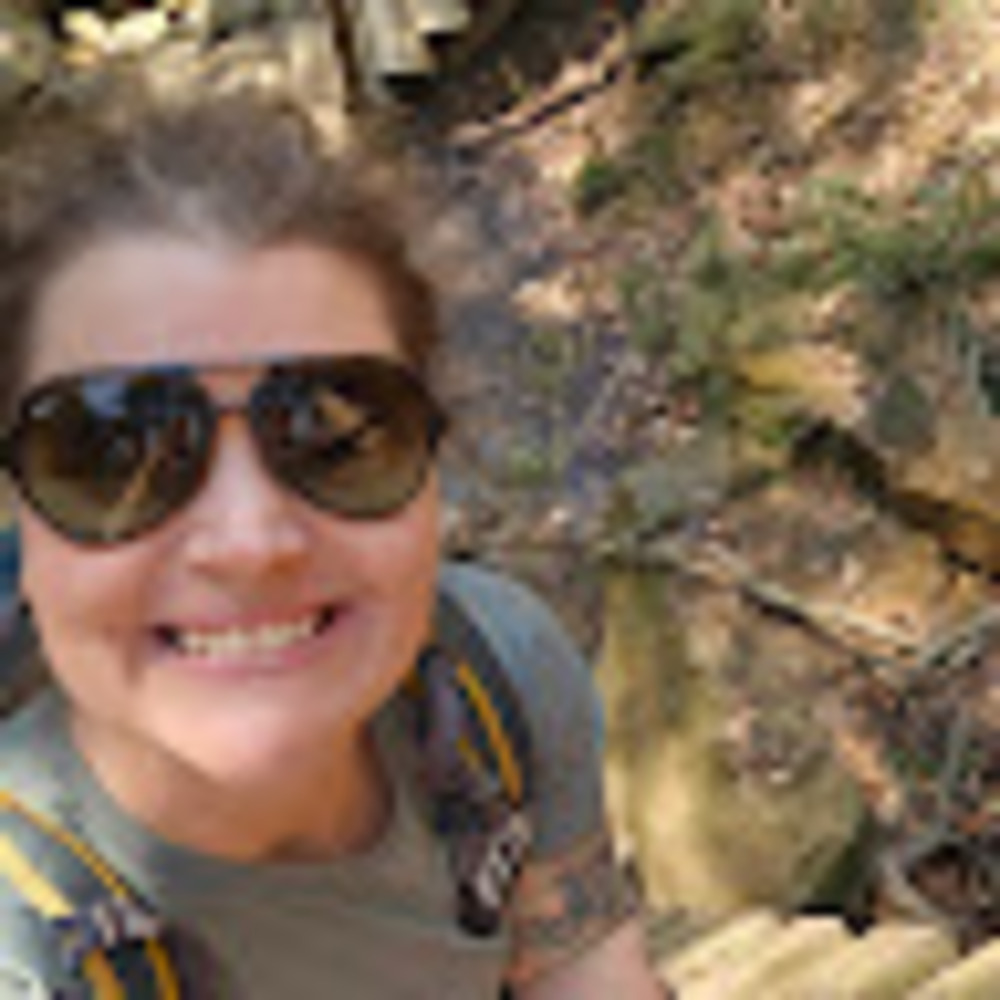 Meet your Posher, Angela
